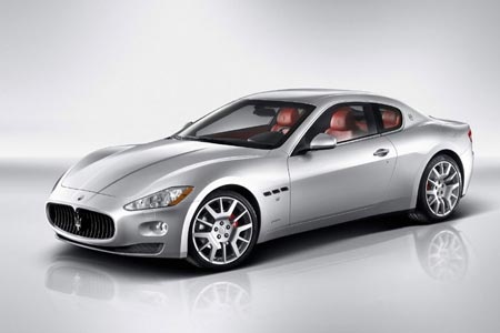 Maserati Gran Turismo 2008 (иллюстрация)