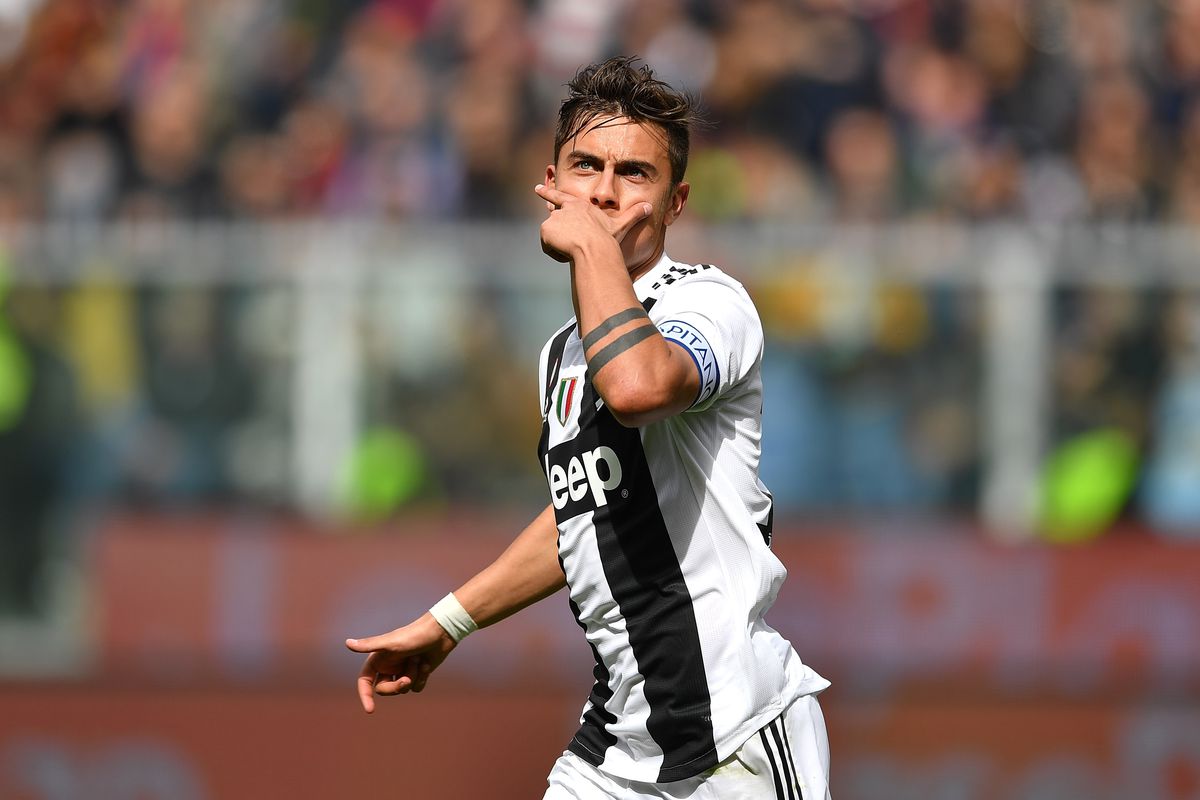 Футболист dybala фото